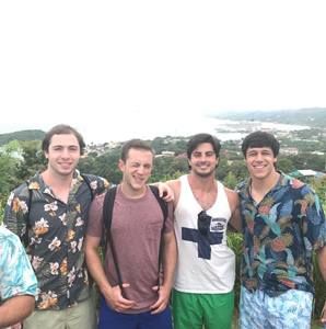 Meet your Posher, Hunter